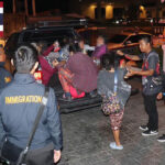 タイ警察、パタヤで子供の物乞いをしていたカンボジア人9人とタイ人5人を逮捕